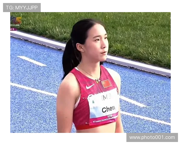田径世锦赛女子二百米预赛中国选手陈妤颉尽力冲刺却遗憾未能晋级