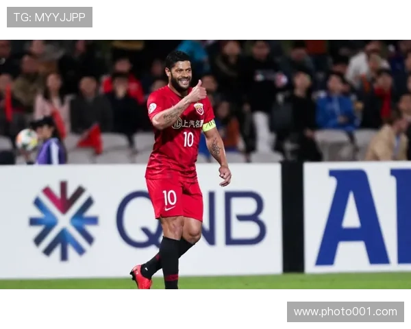 李刚仁手球送点球机会布雷斯特点球滑倒错失良机 李刚仁手球送点球机会布雷斯特点球滑倒错失良机