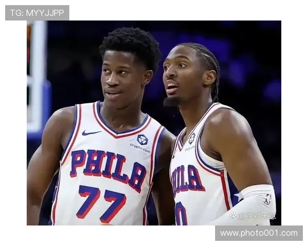 76人客场挑战雄鹿恩比德因伤缺阵马克西有望出战助力球队